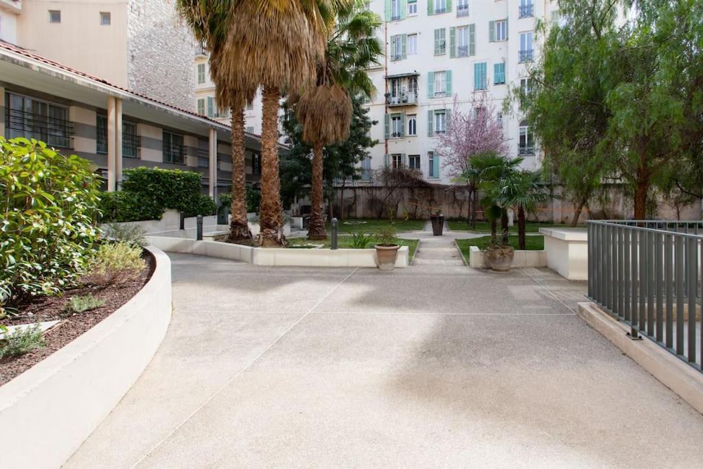 ניס L18 Central Parking Terrace Ac 10Mins Walk To Beaches מראה חיצוני תמונה