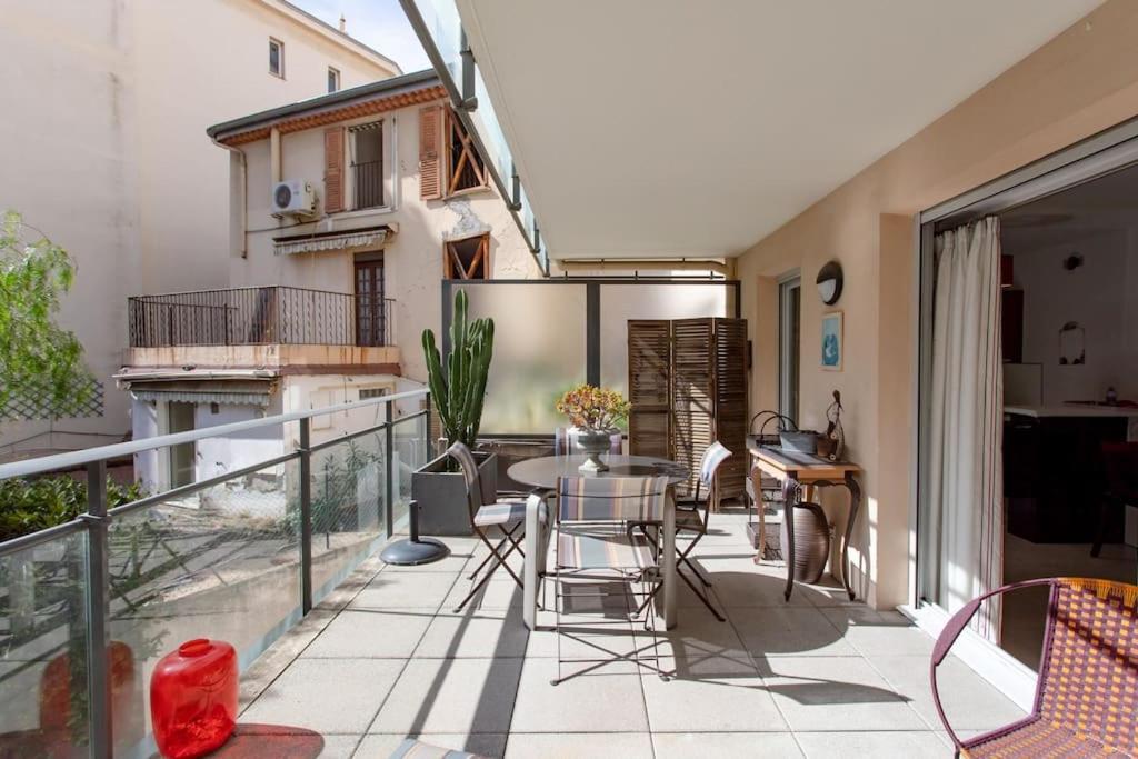 ניס L18 Central Parking Terrace Ac 10Mins Walk To Beaches מראה חיצוני תמונה