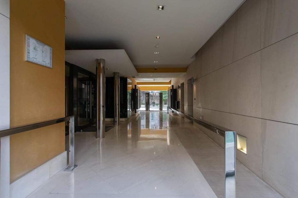 ניס L18 Central Parking Terrace Ac 10Mins Walk To Beaches מראה חיצוני תמונה