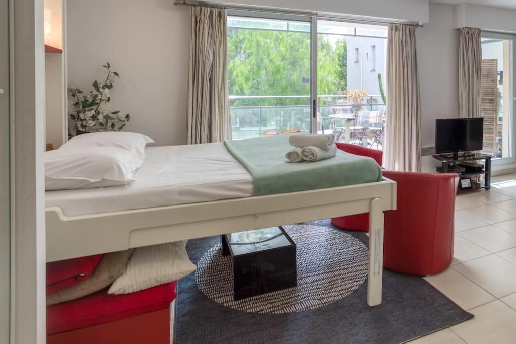 ניס L18 Central Parking Terrace Ac 10Mins Walk To Beaches מראה חיצוני תמונה