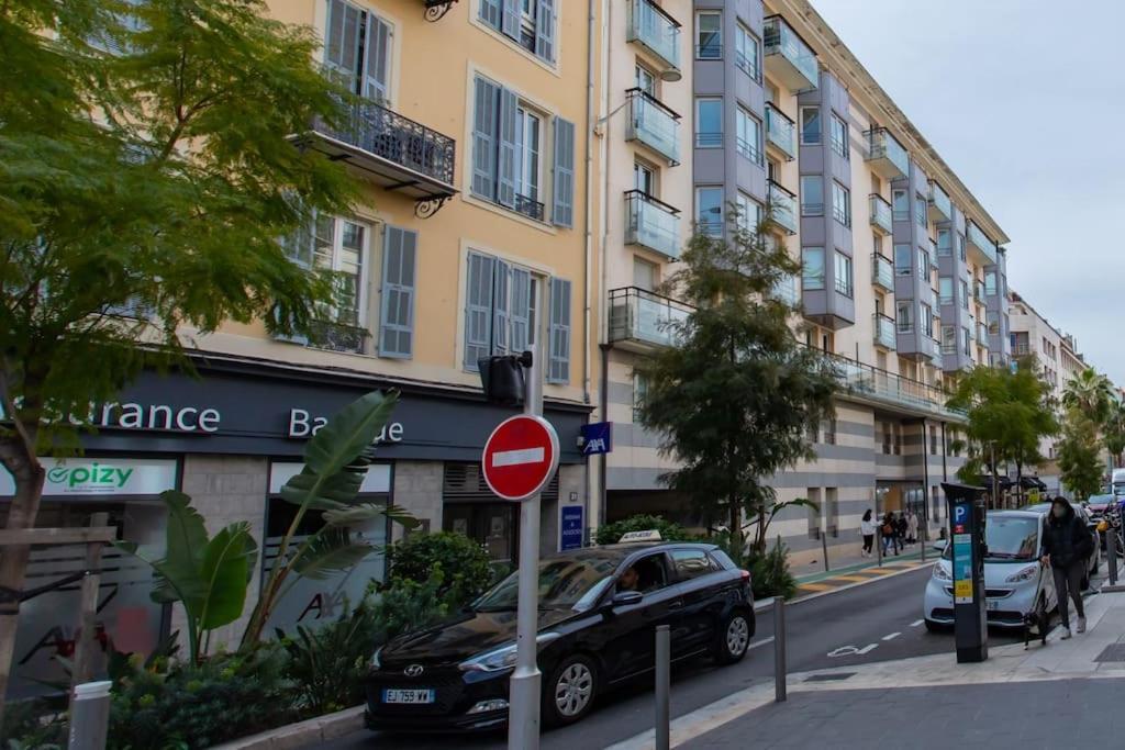 ניס L18 Central Parking Terrace Ac 10Mins Walk To Beaches מראה חיצוני תמונה